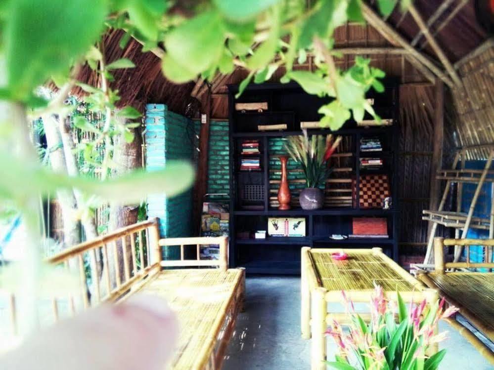 Under The Coconut Tree Hotel Хой Ан Екстериор снимка